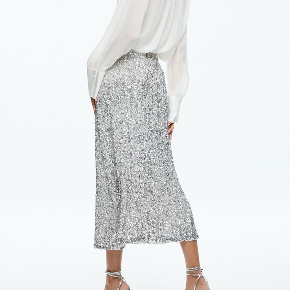 ALICE+OLIVIA SEQUINED SKIRT - Picture 5 of 15